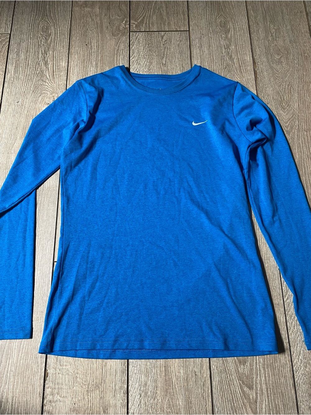 Nike Men's Game Royal Dri-FIT Legend Long Sleeve Performance Tee Medium Gym